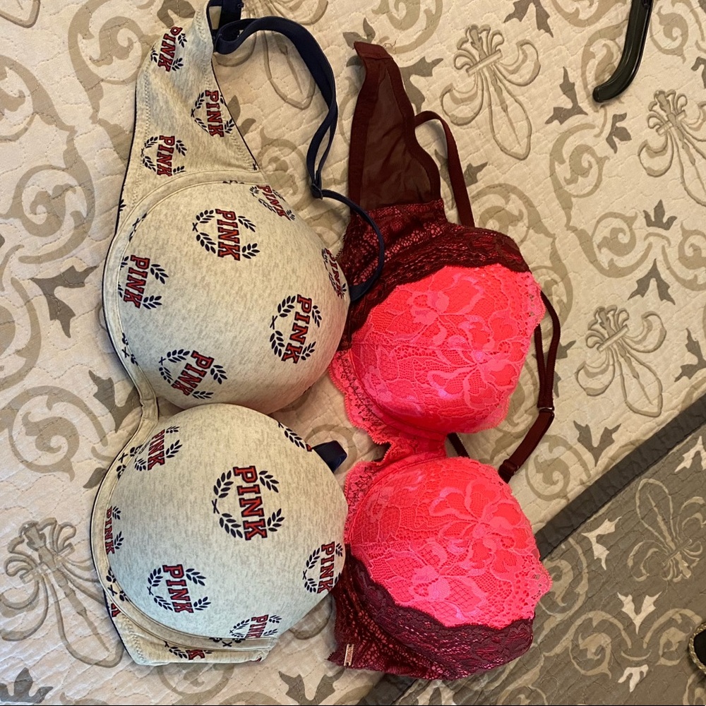2 Victoria’s Secret Bras